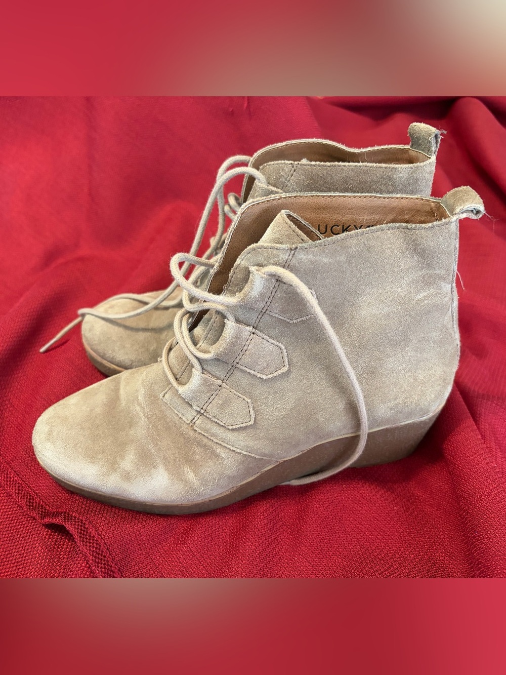 Lucky Brand Tan Suede Lace-Up Wedge Ankle Boots Sz 6.5